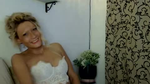 Snapshot of amberdesmond722 chatting on 07/18/26, 05:55 Kaligirll online show from 07/18/26, 05:55