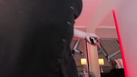 Amber  online show from 02/04/25, 11:38