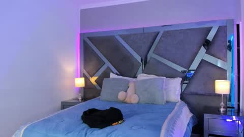 Amber  online show from 03/04/25, 11:51