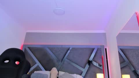 Amber  online show from 03/07/25, 11:40