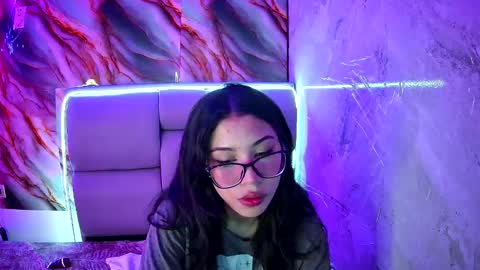 Snapshot of amberjeong chatting on 02/02/25, 09:56 Amber Jeong online show from 02/02/25, 09:56