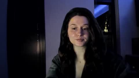 amberkinsley online show from 12/15/24, 07:46