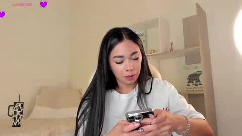 Amber online show from 09/29/25, 03:39