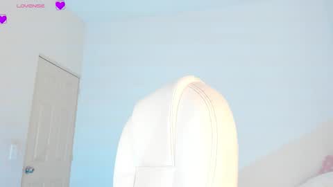 Amber online show from 10/25/25, 02:56