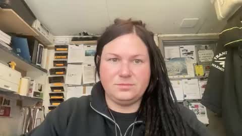 Snapshot of ambermoss7 chatting on 02/24/26, 08:51 ambermoss7 online show from 02/24/26, 08:51