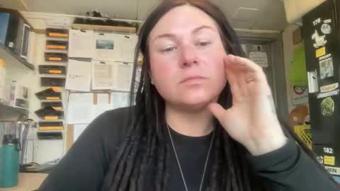 Snapshot of ambermoss7 chatting on 03/11/26, 08:59 ambermoss7 online show from 03/11/26, 08:59