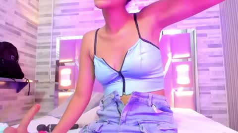 Snapshot of amberr_sweett chatting on 05/07/26, 06:57 Amber online show from 05/07/26, 06:57