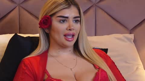 Amberseyes online show from 02/14/25, 11:42