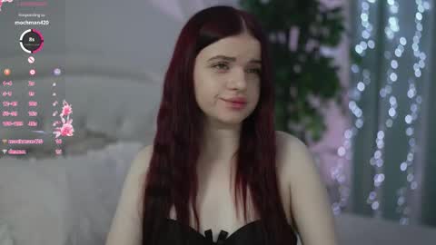 Snapshot of ambershoney chatting on 02/07/26, 05:11 Amber online show from 02/07/26, 05:11