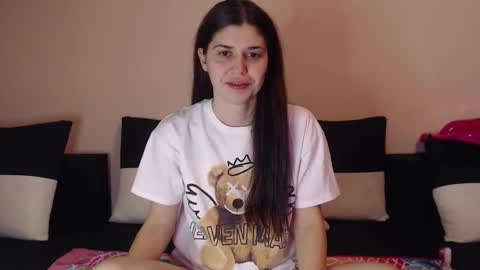 Snapshot of ambersweetiee chatting on 01/18/26, 05:28 Amber online show from 01/18/26, 05:28