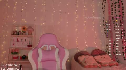 IG - TW Amberw c online show from 11/15/25, 03:15