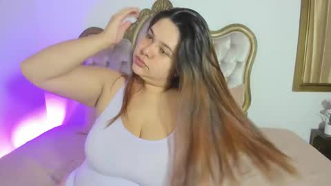 Snapshot of amberweest chatting on 01/17/26, 10:24 Amber online show from 01/17/26, 10:24