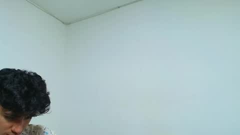 Amelia  Lucas online show from 01/22/25, 01:10