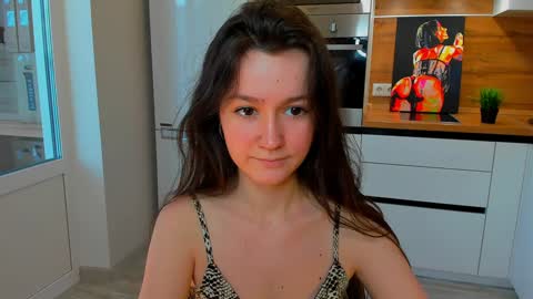 Snapshot of ameli_moon chatting on 01/21/25, 09:35 Eileen online show from 01/21/25, 09:35