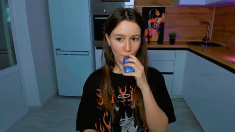 Snapshot of ameli_moon chatting on 03/05/25, 03:51 Eileen online show from 03/05/25, 03:51