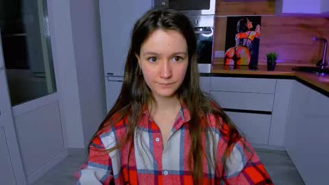 Snapshot of ameli_moon chatting on 03/10/25, 04:14 Eileen online show from 03/10/25, 04:14