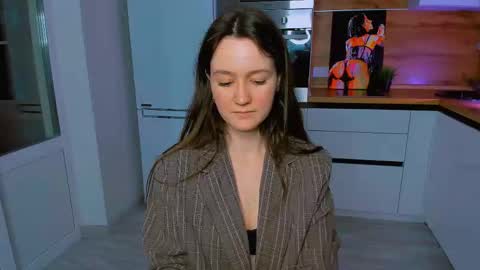 Snapshot of ameli_moon chatting on 03/12/25, 06:11 Eileen online show from 03/12/25, 06:11