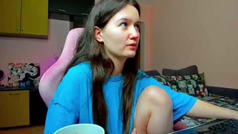 Eileen online show from 11/28/25, 05:37