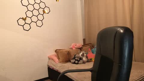 Snapshot of amelia___hall chatting on 09/26/25, 12:09 Amelia online show from 09/26/25, 12:09