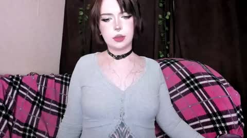 Snapshot of amelia__miller chatting on 05/17/26, 08:27 Amelia online show from 05/17/26, 08:27