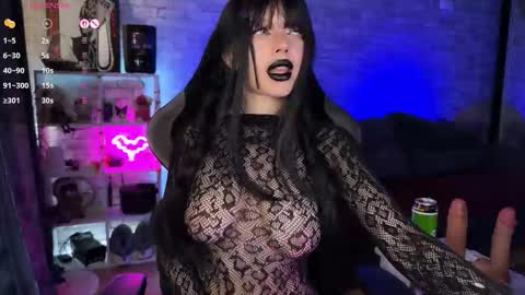 Amelia Aley  online show from 03/20/26, 08:52