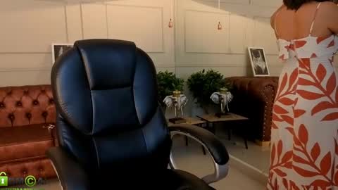 Snapshot of amelia_chillvibes chatting on 05/27/26, 12:13 AMELIA online show from 05/27/26, 12:13