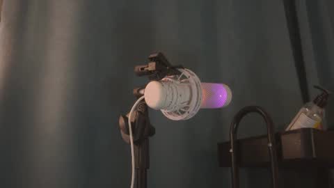 amelia_flowers online show from 08/03/26, 10:46