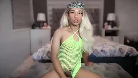 Amelia online show from 02/23/26, 10:07