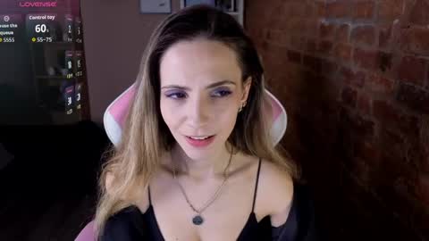 amelia_meili online show from 04/25/26, 01:41