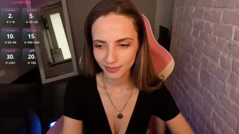 amelia_meili online show from 05/15/26, 12:56