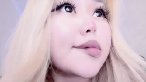 Amelia online show from 01/16/25, 03:23