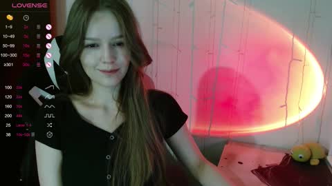 amelia_sweeti online show from 10/22/25, 08:30