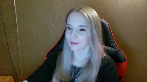 Amelia  online show from 05/26/26, 06:59