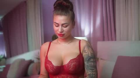 Snapshot of ameliabarbie chatting on 06/16/26, 08:11 Amelia online show from 06/16/26, 08:11
