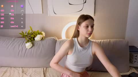 Snapshot of ameliahopkins chatting on 04/23/26, 08:11 5th day here my name Jennie online show from 04/23/26, 08:11