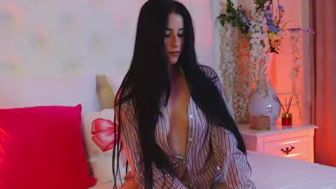 AmeliaJune online show from 04/20/26, 10:00