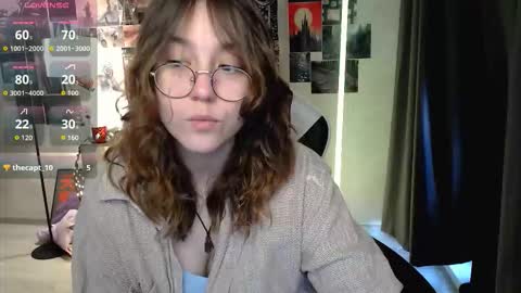 Amelia online show from 11/11/25, 08:36