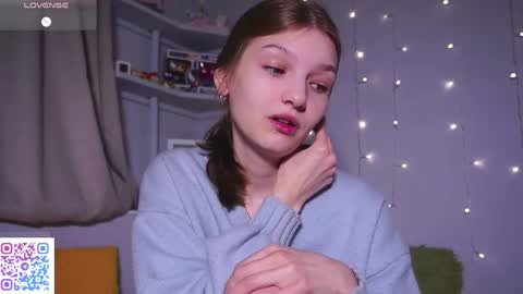 Amelia online show from 05/13/26, 06:22
