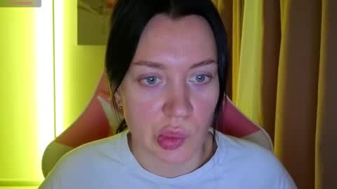 Amelia Sonk online show from 11/13/25, 12:53