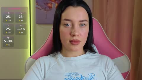 Amelia Sonk online show from 11/25/25, 09:04