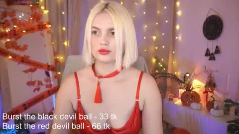  Amelia  online show from 11/01/25, 08:27