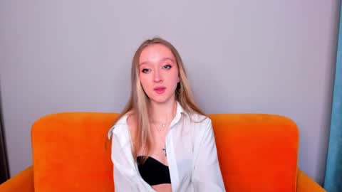 ameliawise online show from 01/25/25, 09:57