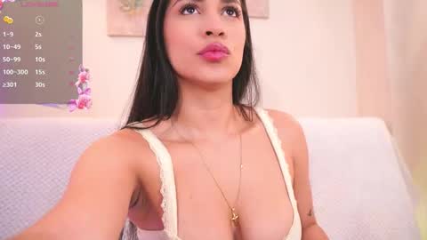 Alejandra  online show from 09/09/25, 04:56