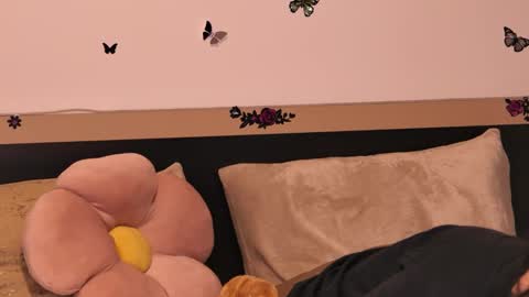 Snapshot of ameliereeaa chatting on 03/20/26, 04:39 AmelieReeaa online show from 03/20/26, 04:39