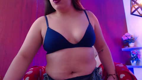 Amelie  online show from 03/17/26, 05:16