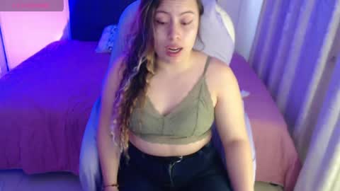Snapshot of amelierose1 chatting on 04/26/26, 02:48 Amelie online show from 04/26/26, 02:48