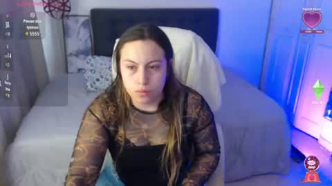 Amelie  online show from 06/23/26, 02:48