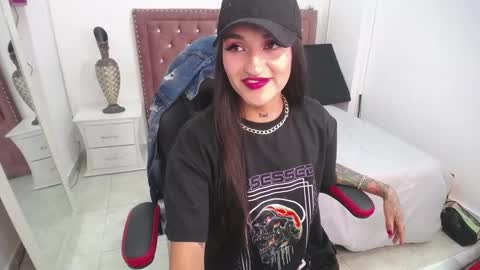 AMELIEROUS .. see you tomorrow  kisses online show from 01/14/25, 04:50