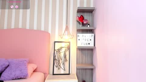 Victoria online show from 02/25/25, 07:14