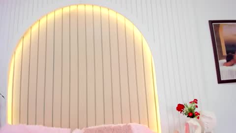 Amelia online show from 02/24/25, 02:51